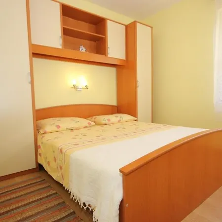 Apartament By The Sea - 8534
